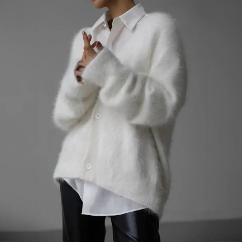 High-quality, Soft Cashmere Sweater for Women