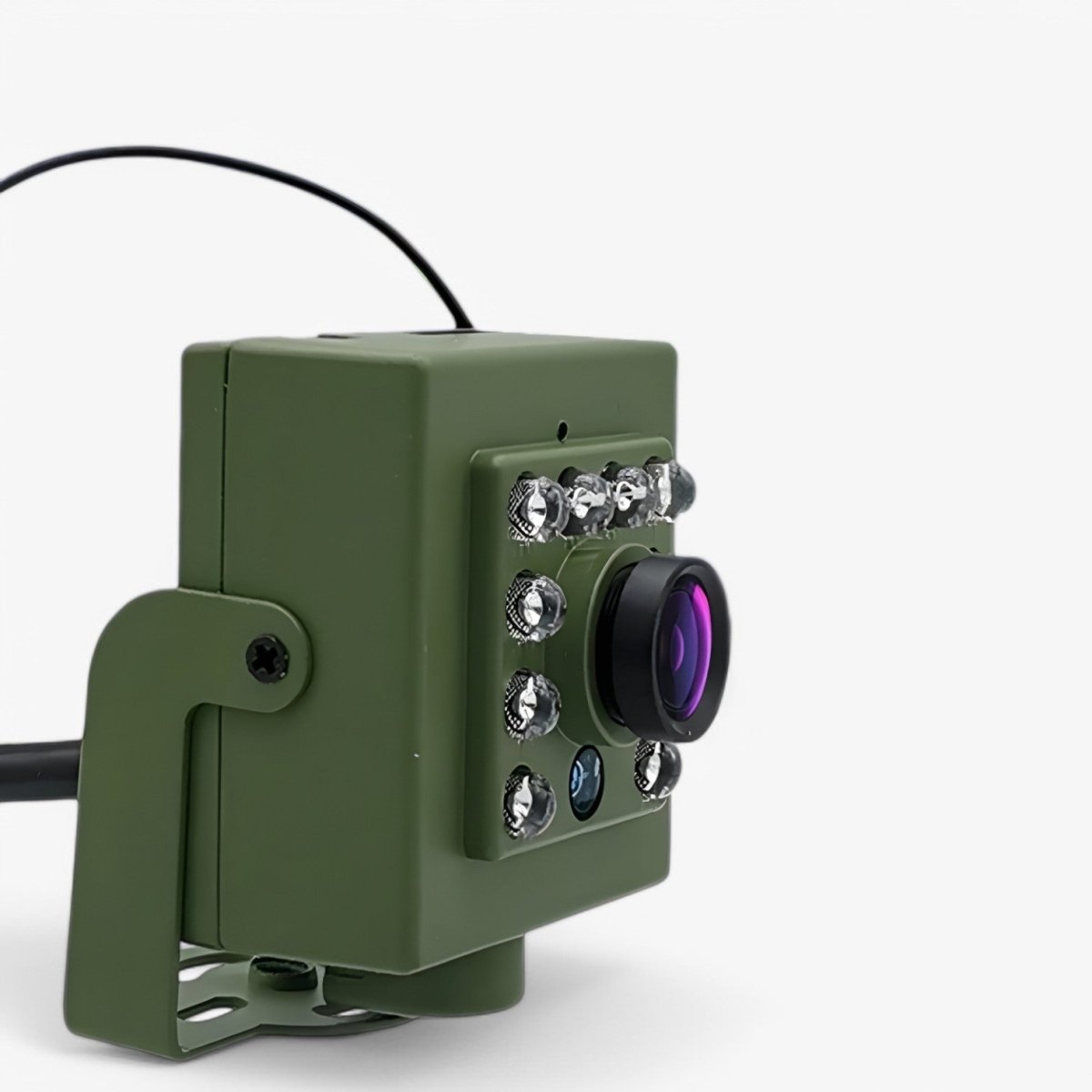 1080p HD Weatherproof Wildlife Camera with Night...