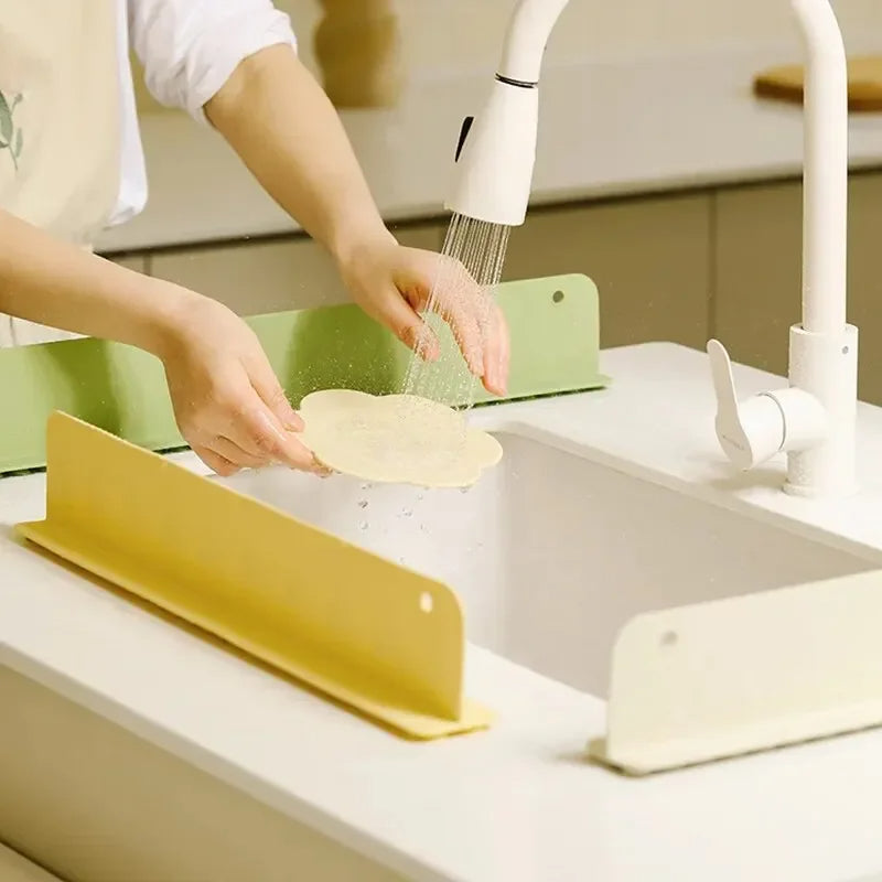 Silicone Sink Splash Guard with Suction Cups