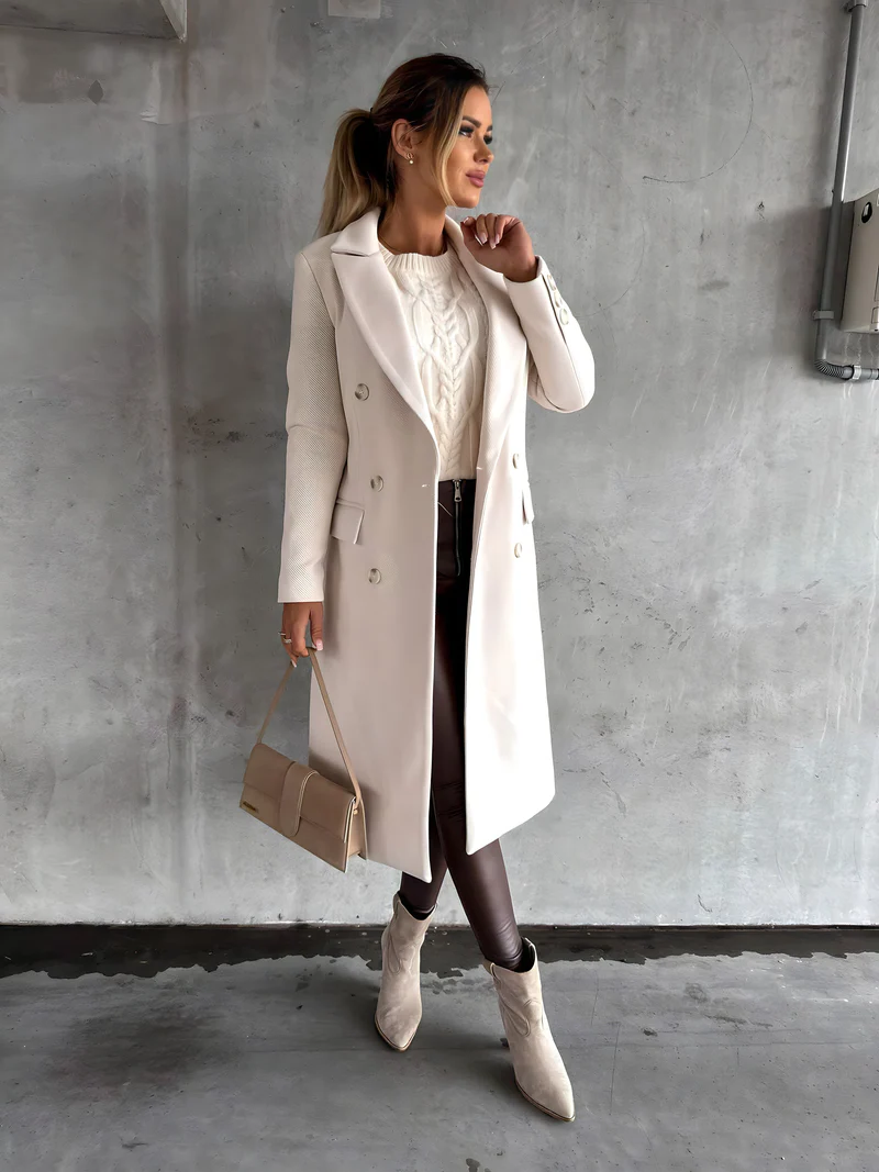 Elegant Coat with a Timeless Style